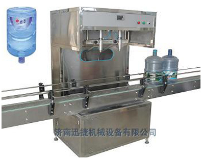 半自動桶裝液體灌(guàn)裝機